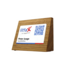 NFC Visitenkartenhalter aus Holz – Buche (Keilform) stehend- inkl. 2mm Puffer